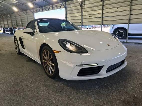PORSCHE BOXSTER 2017 WP0CA2A87HS220178 image PORSCHE BOXSTER 2017 WP0CA2A87HS220178 image