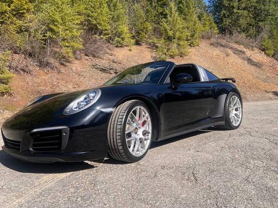 PORSCHE 911 2019 WP0BB2A97KS125080 image