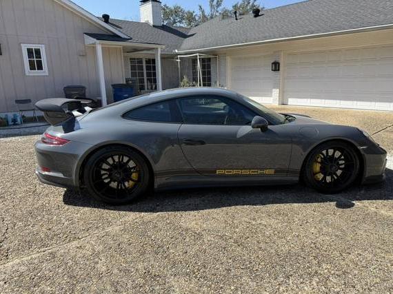 PORSCHE 911 2018 WP0AC2A90JS176136 image