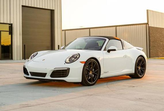 PORSCHE 911 2017 WP0BA2A98HS132101 image PORSCHE 911 2017 WP0BA2A98HS132101 image