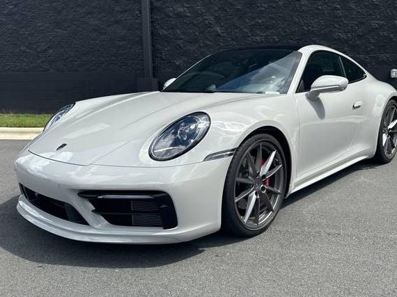 PORSCHE 911 2024 WP0AB2A91RS218456 image