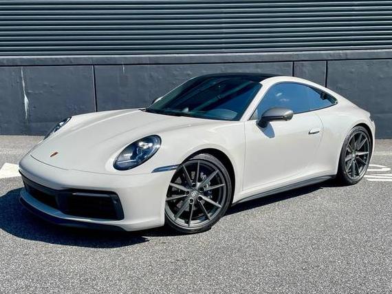 PORSCHE 911 2024 WP0AA2A95RS207320 image