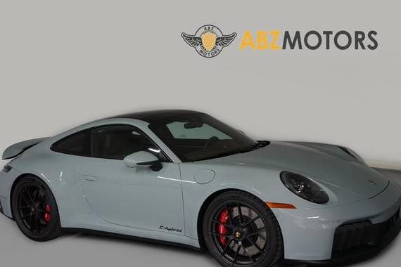 PORSCHE 911 2025 WP0AB2A94SS226024 image