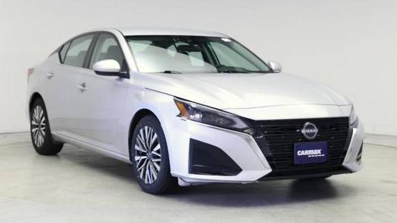 NISSAN ALTIMA 2023 1N4BL4DVXPN315971 image