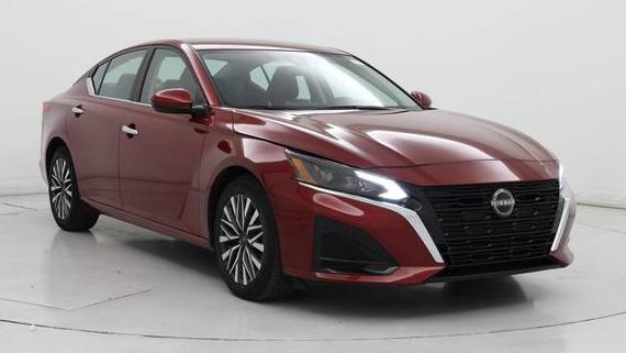 NISSAN ALTIMA 2023 1N4BL4DV0PN383535 image