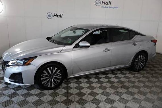 NISSAN ALTIMA 2023 1N4BL4DV4PN342230 image