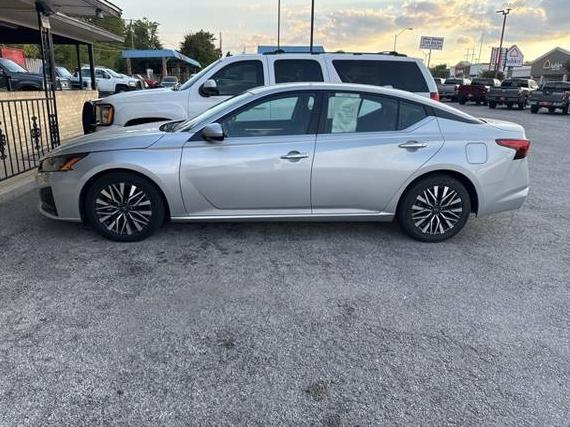 NISSAN ALTIMA 2023 1N4BL4DVXPN327800 image