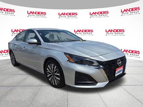 NISSAN ALTIMA 2023 1N4BL4DVXPN385261 image