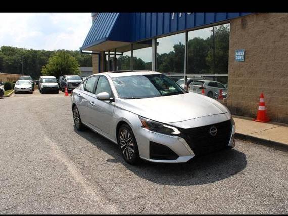 NISSAN ALTIMA 2023 1N4BL4DVXPN318482 image