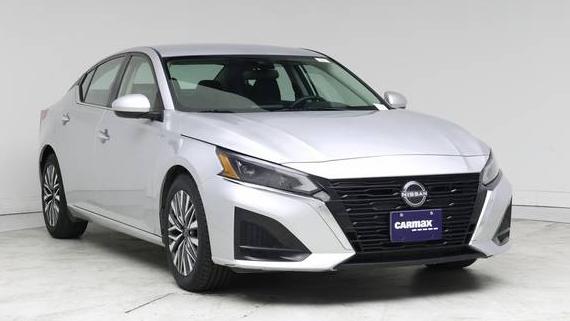 NISSAN ALTIMA 2023 1N4BL4DV5PN326781 image