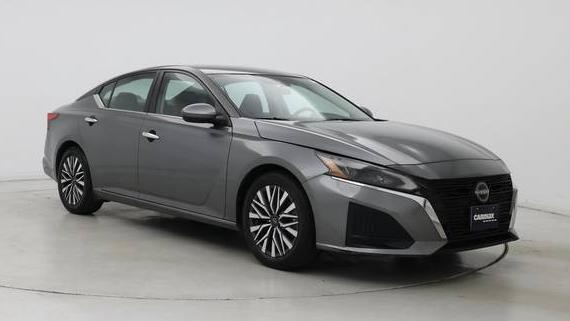 NISSAN ALTIMA 2023 1N4BL4DV2PN376375 image