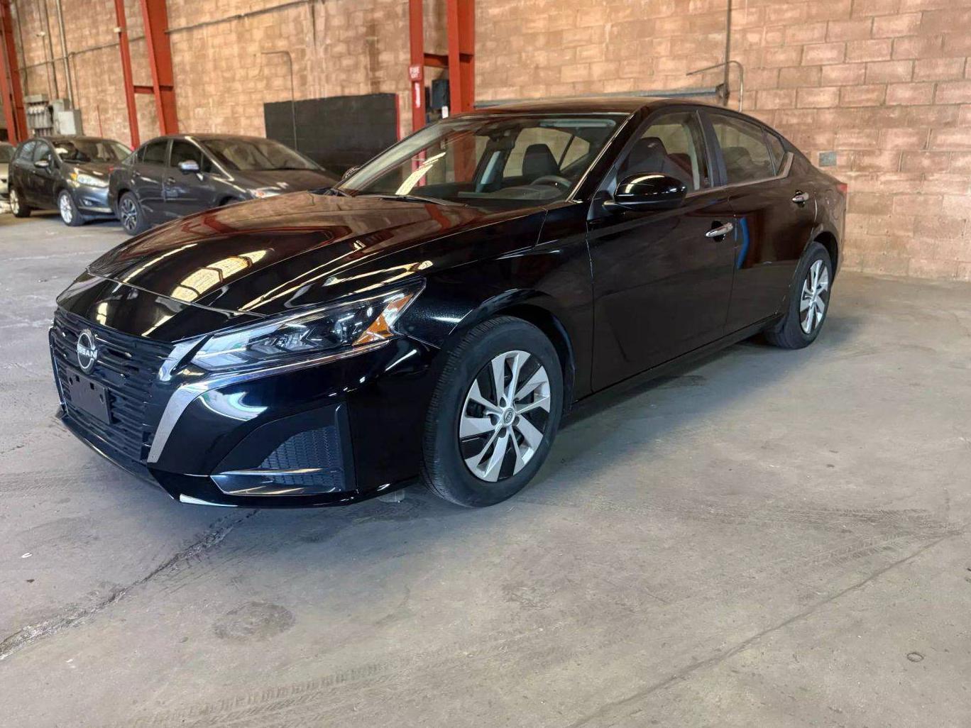 NISSAN ALTIMA 2023 1N4BL4BV6PN417979 image