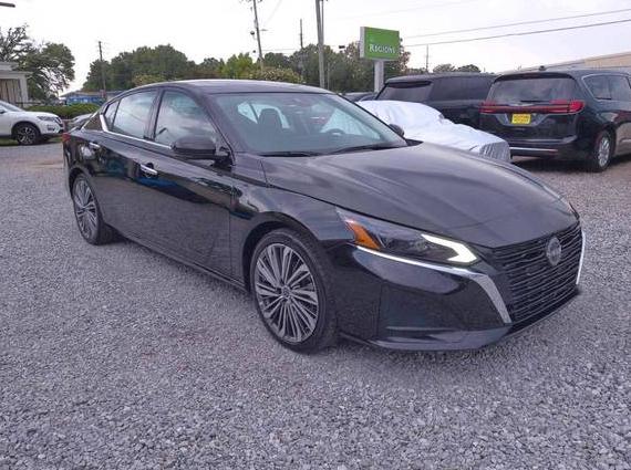 NISSAN ALTIMA 2023 1N4BL4EV0PN328680 image