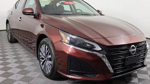 NISSAN ALTIMA 2023 1N4BL4DW5PN326210 image