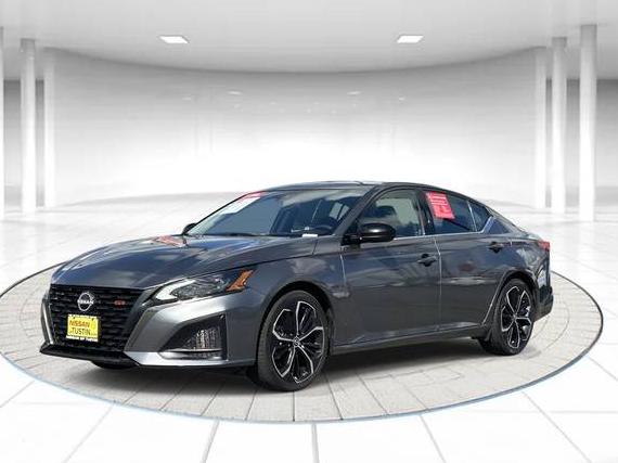 NISSAN ALTIMA 2023 1N4BL4CV5PN370569 image