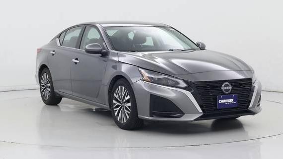 NISSAN ALTIMA 2023 1N4BL4DV5PN338669 image