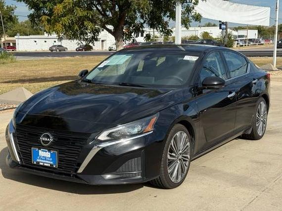 NISSAN ALTIMA 2023 1N4BL4EV4PN398263 image