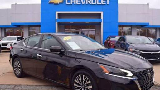 NISSAN ALTIMA 2023 1N4BL4DV1PN326440 image