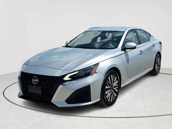 NISSAN ALTIMA 2023 1N4BL4DV8PN351383 image