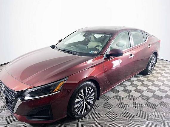 NISSAN ALTIMA 2023 1N4BL4DV5PN313819 image