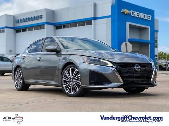 NISSAN ALTIMA 2023 1N4BL4EV7PN344830 image