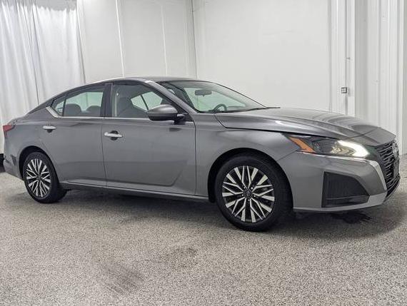 NISSAN ALTIMA 2023 1N4BL4DV8PN377322 image