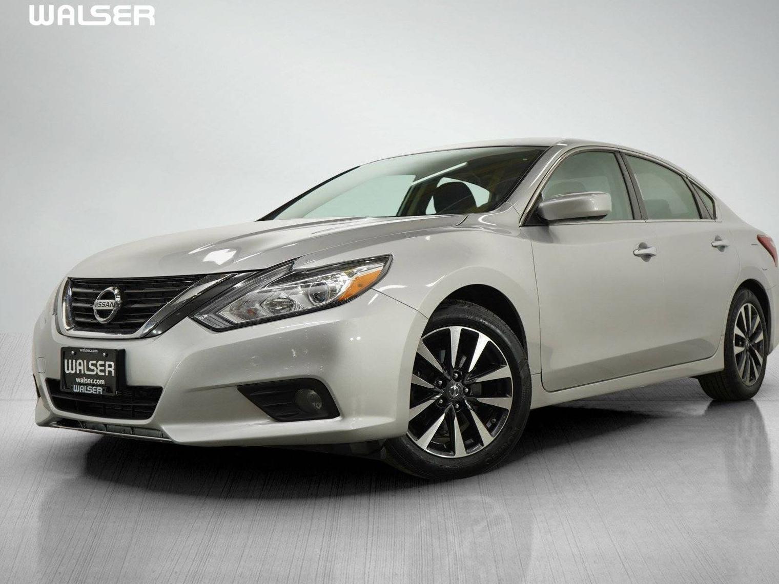 NISSAN ALTIMA 2016 1N4AL3AP4GC153116 image