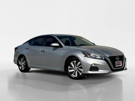 NISSAN ALTIMA 2019 1N4BL4BV5KC181135 image