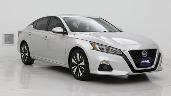 NISSAN ALTIMA 2019 1N4BL4DV0KC109000 image