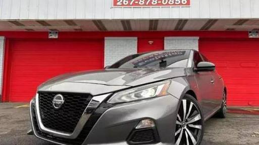 NISSAN ALTIMA 2019 1N4BL4CW4KN300577 image