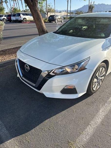 NISSAN ALTIMA 2019 1N4BL4BV4KN325066 image