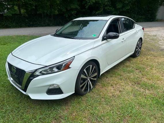 NISSAN ALTIMA 2019 1N4BL4CV2KN318650 image