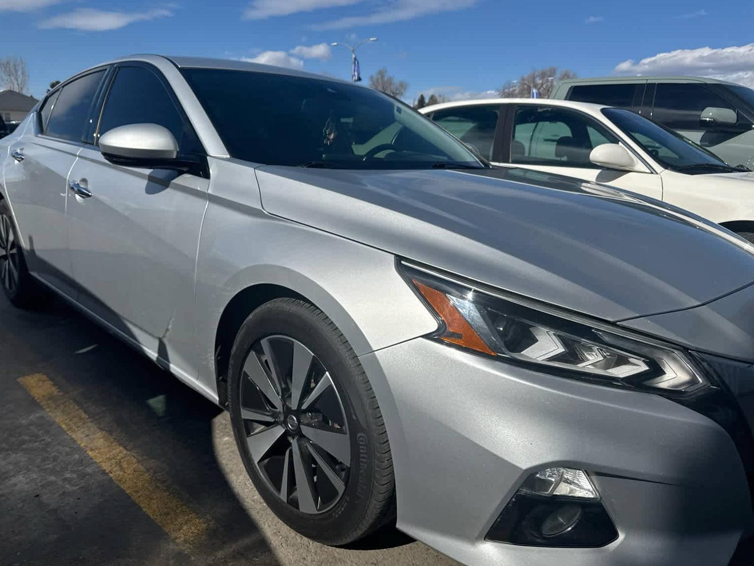 NISSAN ALTIMA 2019 1N4BL4EV7KC233960 image