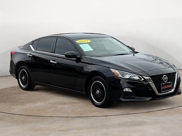 NISSAN ALTIMA 2019 1N4BL4BV7KC173862 image