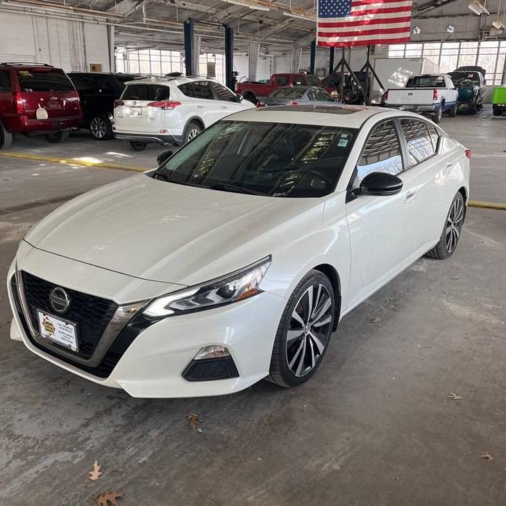 NISSAN ALTIMA 2019 1N4BL4CV3KC130313 image