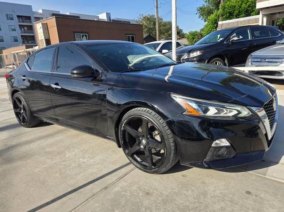 NISSAN ALTIMA 2019 1N4BL4DV4KC204532 image