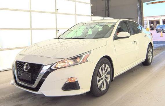 NISSAN ALTIMA 2019 1N4BL4BV2KC250136 image