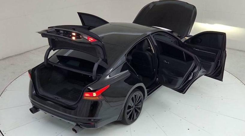 NISSAN ALTIMA 2019 1N4BL4FW9KC150327 image