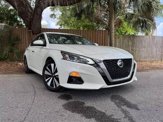NISSAN ALTIMA 2019 1N4BL4EV0KC125941 image
