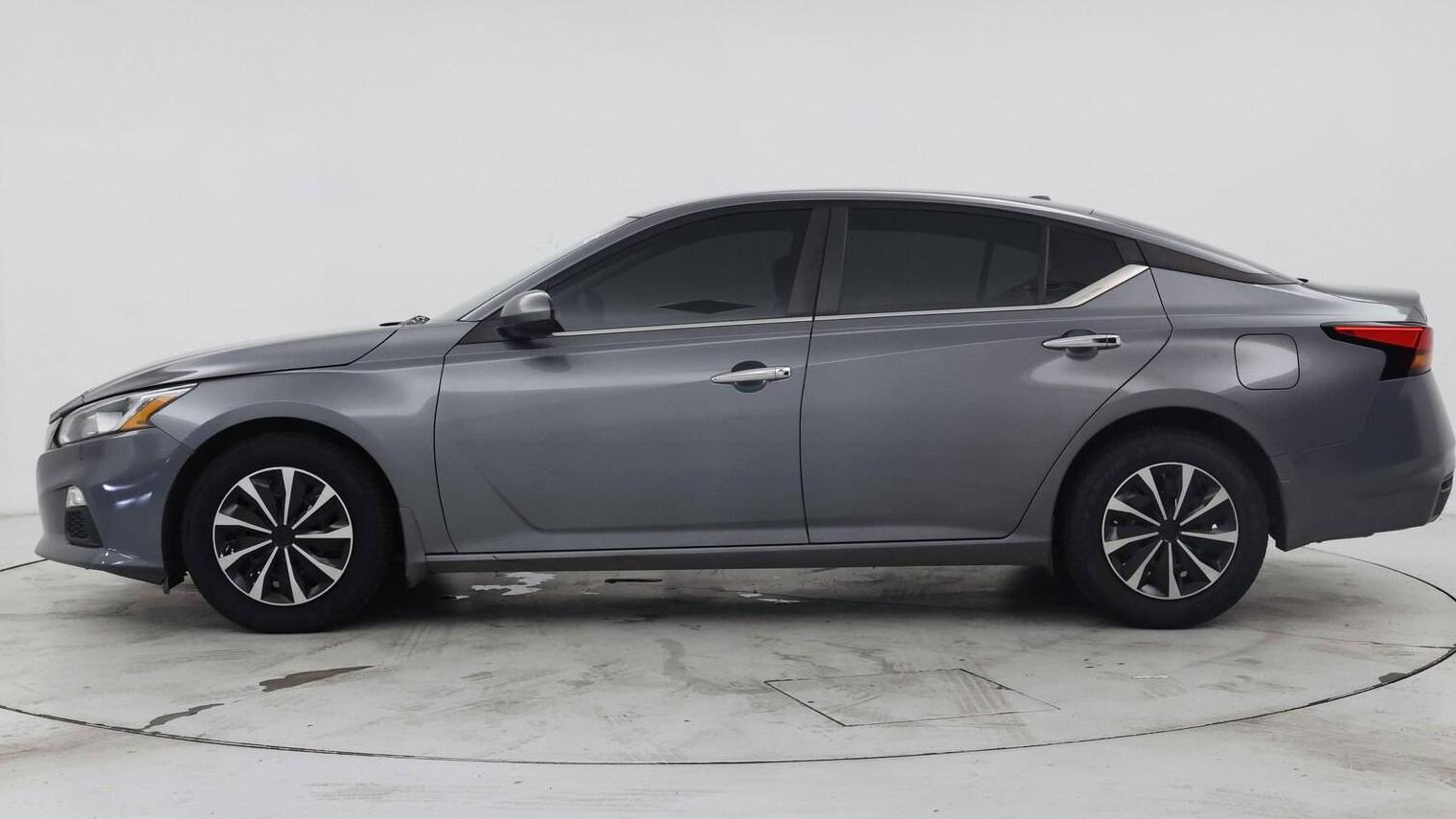 NISSAN ALTIMA 2019 1N4BL4BW9KN300558 image