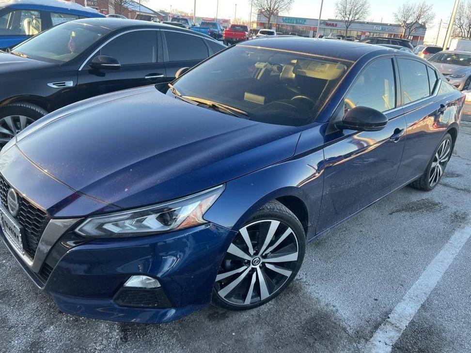 NISSAN ALTIMA 2019 1N4BL4CW6KC217163 image