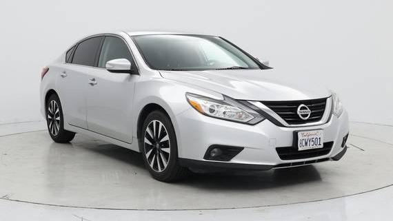 NISSAN ALTIMA 2018 1N4AL3APXJC243510 image