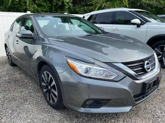 NISSAN ALTIMA 2018 1N4AL3AP6JC176615 image