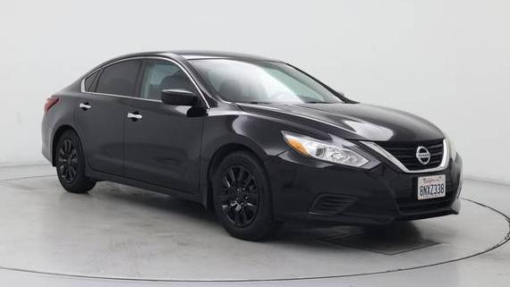 NISSAN ALTIMA 2018 1N4AL3AP3JC475740 image