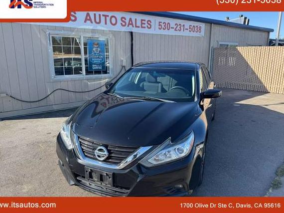 NISSAN ALTIMA 2018 1N4AL3AP8JC209937 image