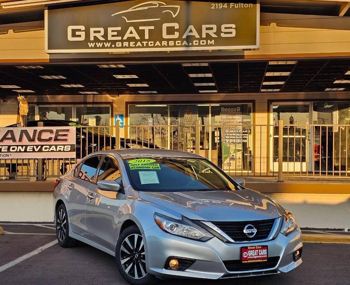 NISSAN ALTIMA 2018 1N4AL3AP5JC207188 image