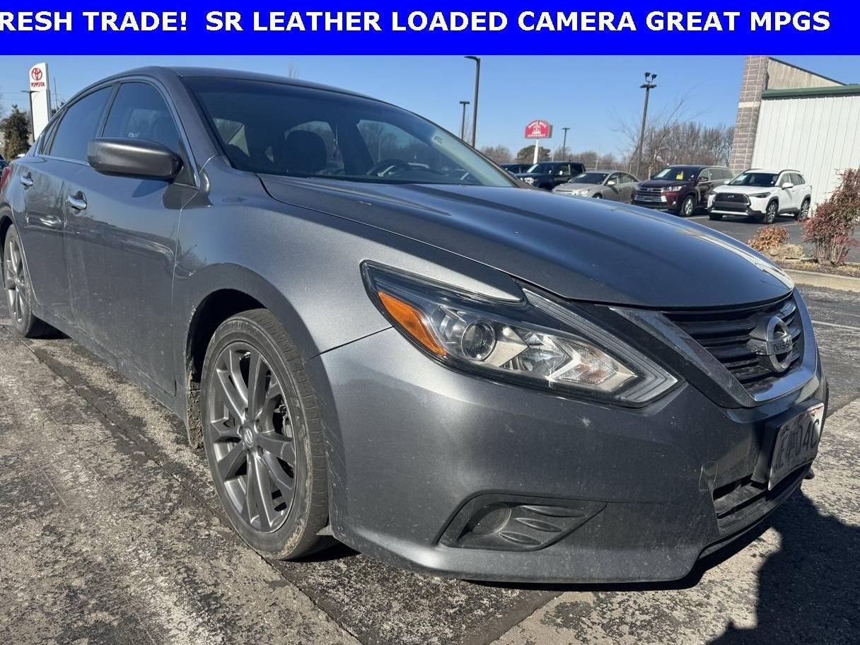 NISSAN ALTIMA 2018 1N4AL3AP0JC181650 image