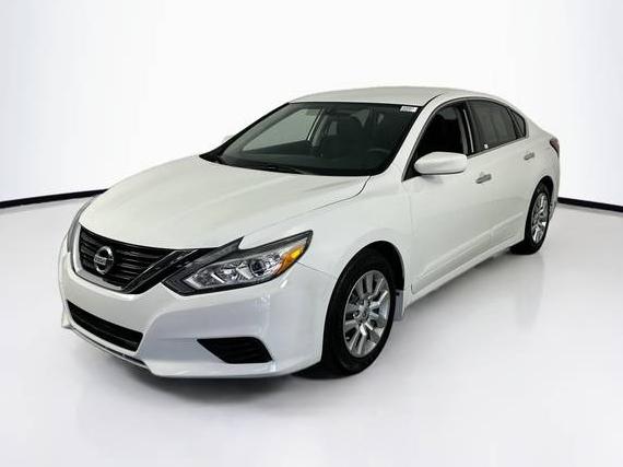 NISSAN ALTIMA 2018 1N4AL3AP6JC222217 image