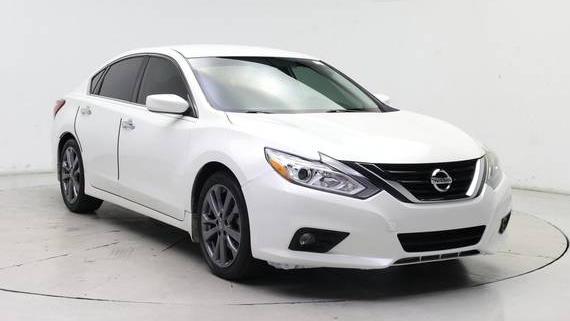 NISSAN ALTIMA 2018 1N4AL3AP3JC286716 image