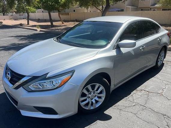 NISSAN ALTIMA 2018 1N4AL3AP9JC252506 image